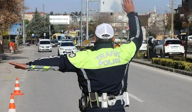 Ankara'da bugün bazı yollar trafiğe kapatılacak