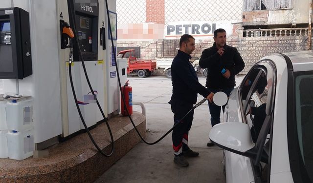 Brent petroldeki düşüş benzine indirim olarak yansıdı