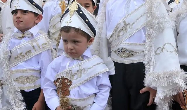 Çocuklarda sünnet için hangi yaş daha uygun?