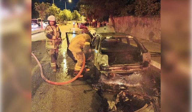 İzmir itfaiyesi bayram tatilinde 998 olaya müdahale etti
