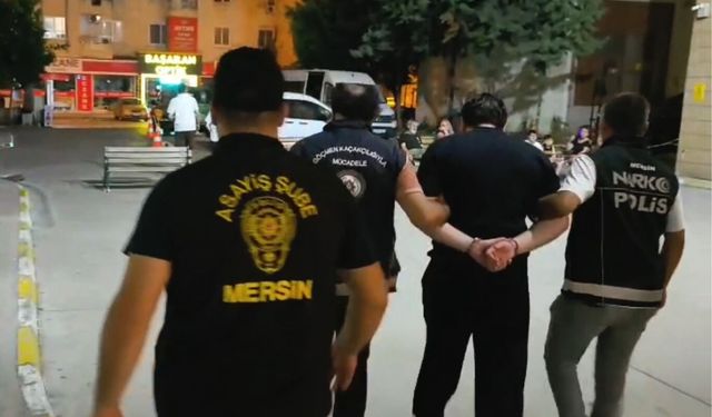 Kırmızı Bültenle aranan uluslararası uyuşturucu kaçakçısı Mersin'de yakalandı
