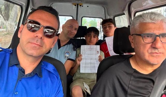 LGS'de geç kalan öğrencilerin yardımına zabıta ekipleri yetişti