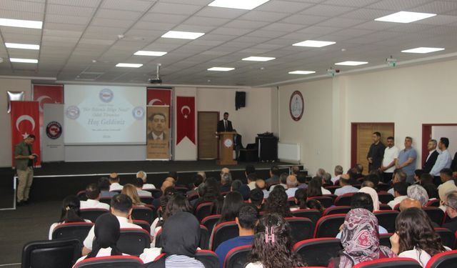 Mardin'de 'Bir Bilenle Bilge Nesil' projesinin 9'uncusu düzenlendi