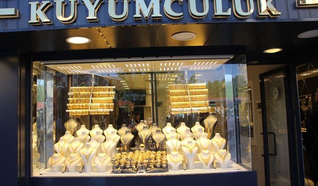 Sahte altın gerçeğinden nasıl ayırt edilir?