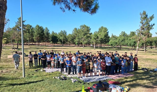 Şanlıurfa'da Kur'an talebeleri yıl sonu etkinliğinde buluştu