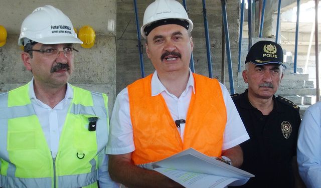 Vali Canalp: Uyuşturucuyu dağıtmaya devam edeceklerse gidecekleri yer hapishane olacaktır
