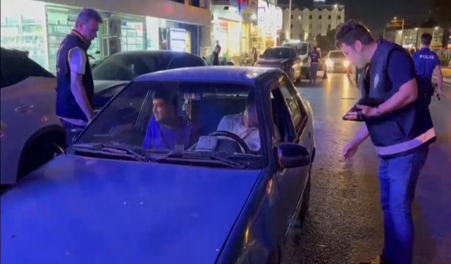 Bursa'da geniş çaplı denetim: 30 aranan şahıs yakalandı