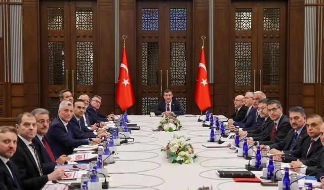 EKK'da iş gücü piyasası ve yatırım ortamı ele alındı