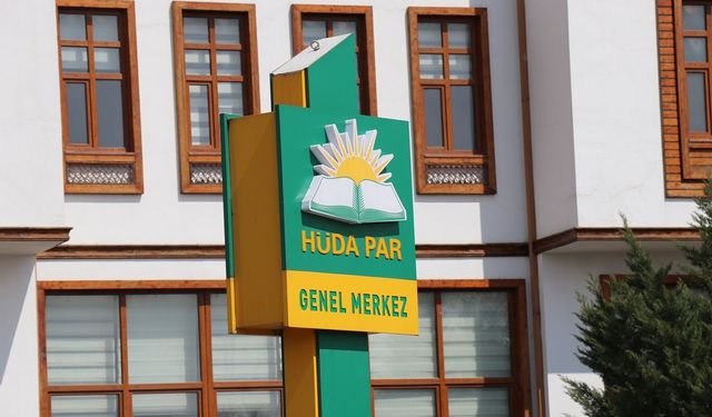 HÜDA PAR: 15 Temmuz darbe girişimi milletimizin fedakâr direnişiyle akamete uğratıldı