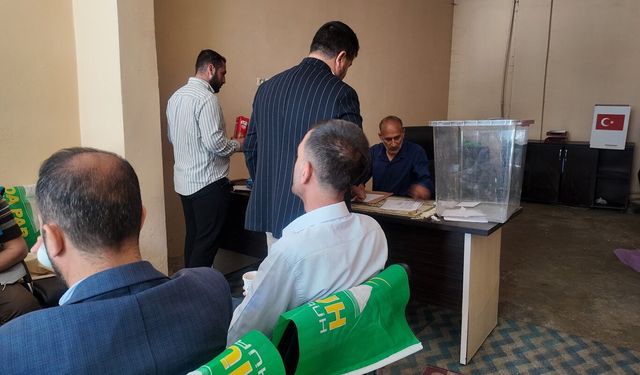 HÜDA PAR Diyadin ve Taşlıçay ilçe başkanları güven tazeledi