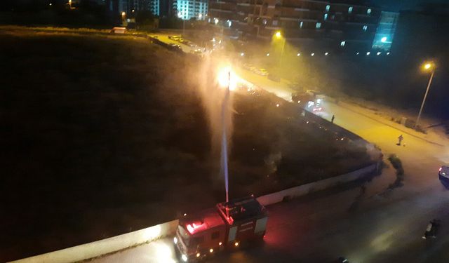 Konya'da atılan havai fişek yangına neden oldu