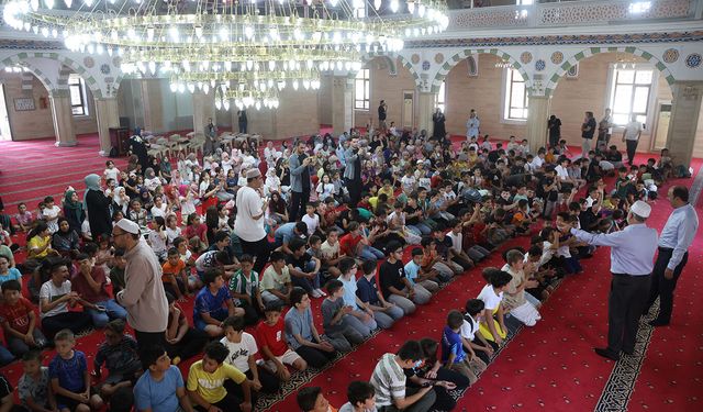 Konya'da yaz Kur'an kurslarına yoğun ilgi
