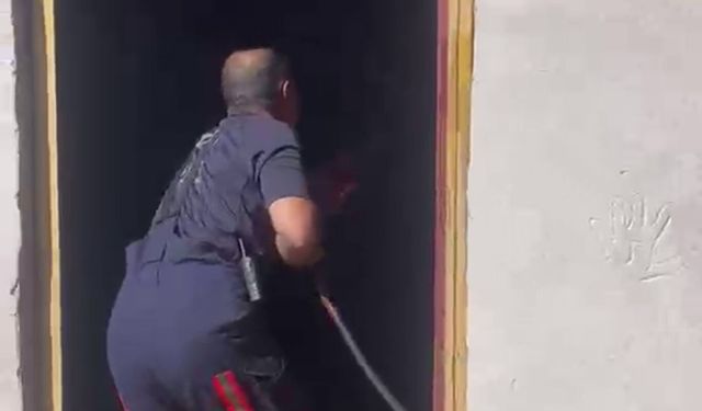 Malatya'da saman deposunda yangın