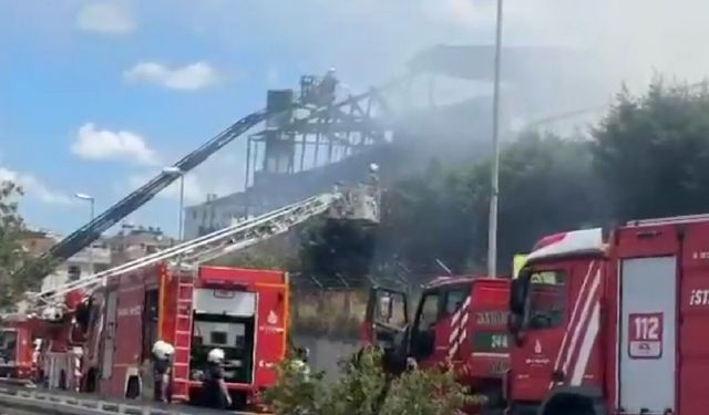 Maltepe'de restoranda çıkan yangın söndürüldü