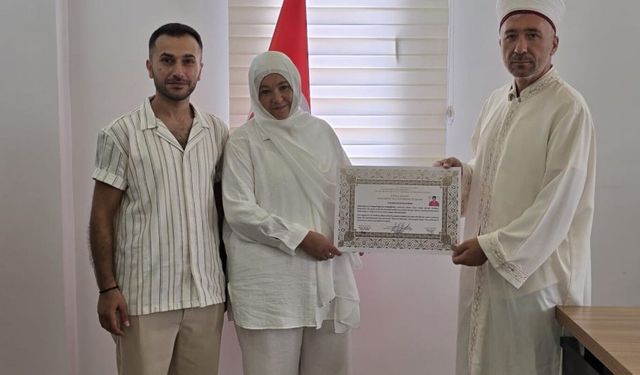 Mardin'de Müslüman olan Almanya vatandaşına Meryem adı verildi