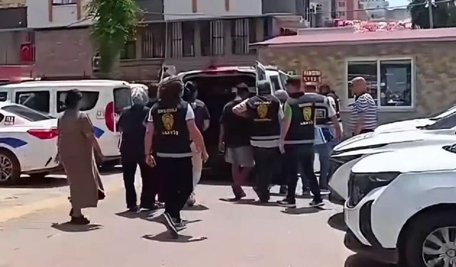 Mersin'deki Kızkalesi'ndeki hırsızlık operasyonlarında 12 şüpheli yakalandı