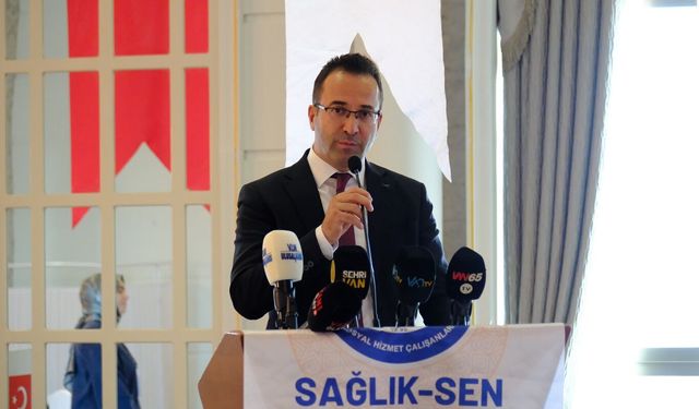 Sağlık-Sen Van Şubesi Genel Kurulu tamamlandı: Abdulcelil Aslan yeni başkan seçildi