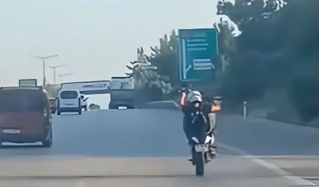 TAG Otoyolu'nda akrobatik hareket yapan motosiklet sürücüsüne ceza