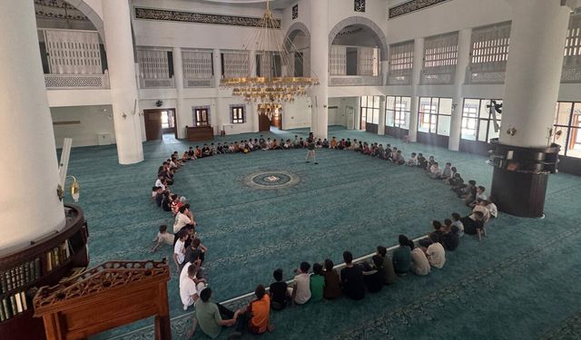 Yeşilay Şırnak'ta yaz Kur'an kursu öğrencileriyle buluştu