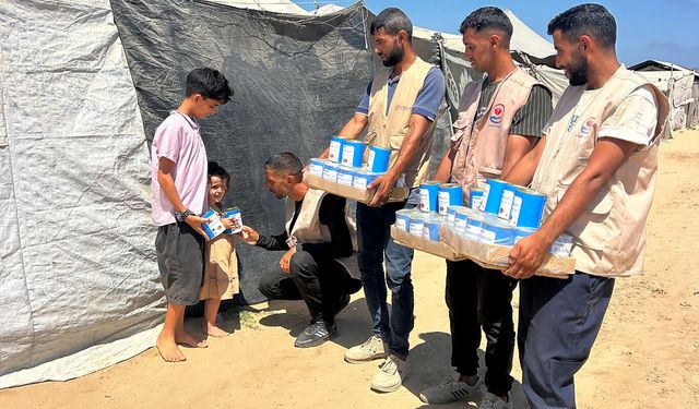 Yetimler Vakfı kurban emanetlerini Gazze'ye ulaştırdı