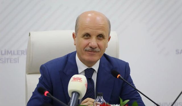 YÖK Başkanı Özvar'dan YKS adaylarına 'geleceğin meslekleri' tavsiyesi