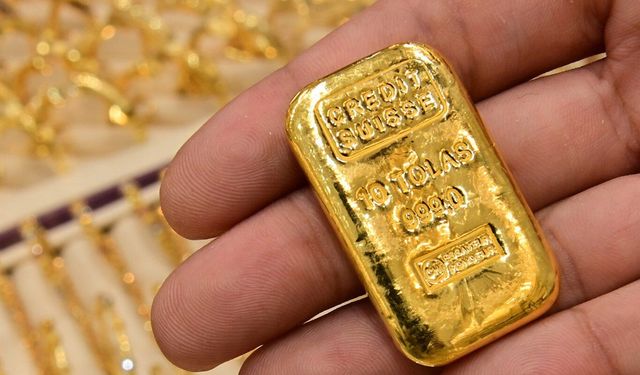 Altın üç ayın en yüksek seviyesine çıktı ve art arda üçüncü haftasını da kazançla tamamladı