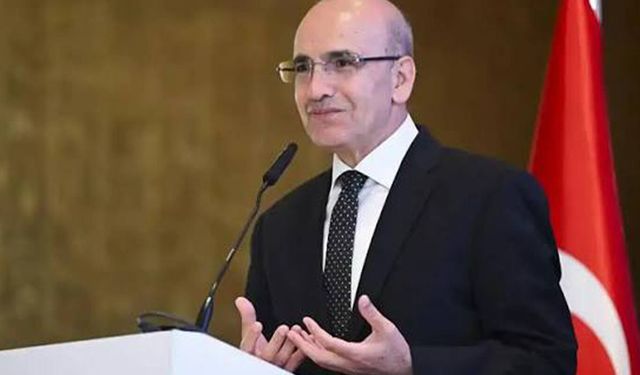 Bakan Şimşek: Düşük borçluluk ekonomiye esneklik sağlıyor
