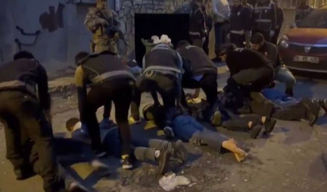 Bursa'da kesinleşmiş hapis cezası bulunan 4 hükümlü yakalandı