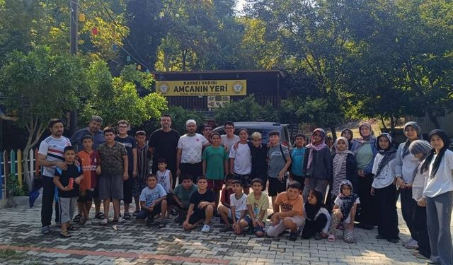 Erdemli'de Kur'an kursu öğrencileri piknikte buluştu