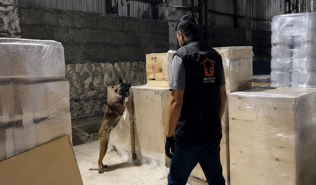 Gaziantep'te 400 bin captagon uyuşturucu hap ele geçirildi