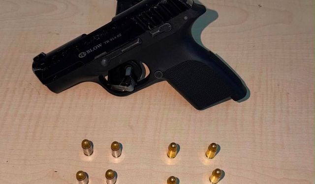 Gaziantep'te ruhsatsız silah operasyonu: 3 gözaltı