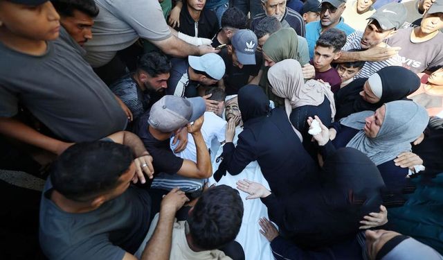 Gazze'de şehit sayısı 73 bin 400'e yükseldi