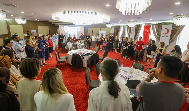 MEB ve Kızılay'dan oyunlarla afet farkındalığı çalıştayı