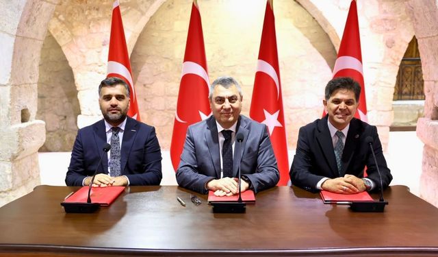 Mersin'de okul mescitlerini iyileştirmek için iş birliği protokolü imzalandı