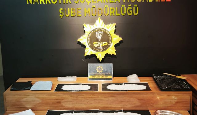 Şanlıurfa'da bir kilo 103 gram metamfetamin ele geçirildi