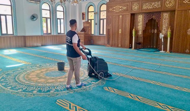 Siirt'te 194 ibadethanede yaz temizliği yapılıyor