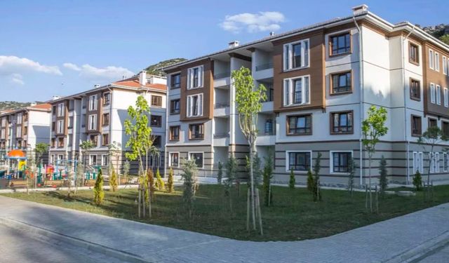 TOKİ'nin İzmir'de satışa çıkaracağı ev ve iş yerleri için tarih belli oldu