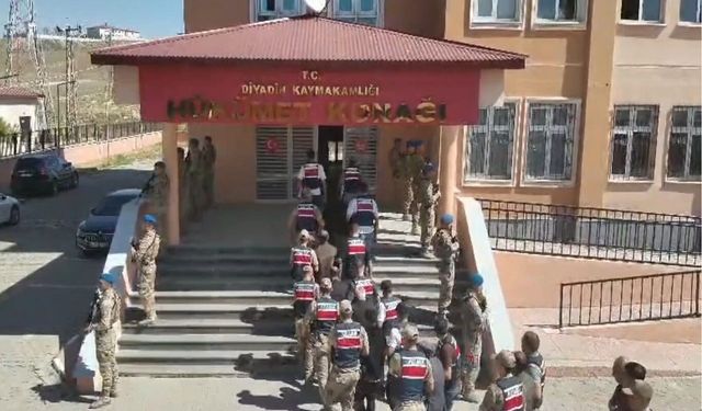 8 ilde organize suç örgütlerine yönelik operasyon: 76 şüpheli yakalandı