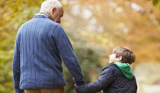 Alzheimer, hafıza kayıpları başlamadan çok daha önce sinsi sinyaller veriyor!