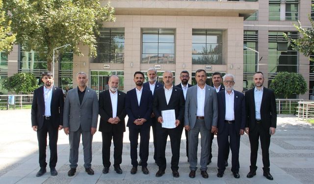 HÜDA PAR Batman İl Başkanı Doğru mazbatasını aldı