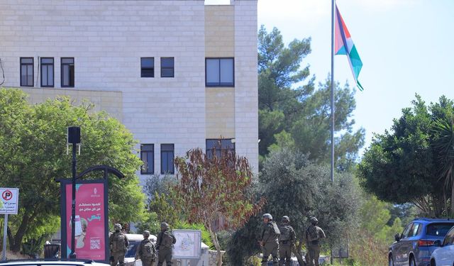 İşgalcilerden Birzeit Üniversitesine baskın