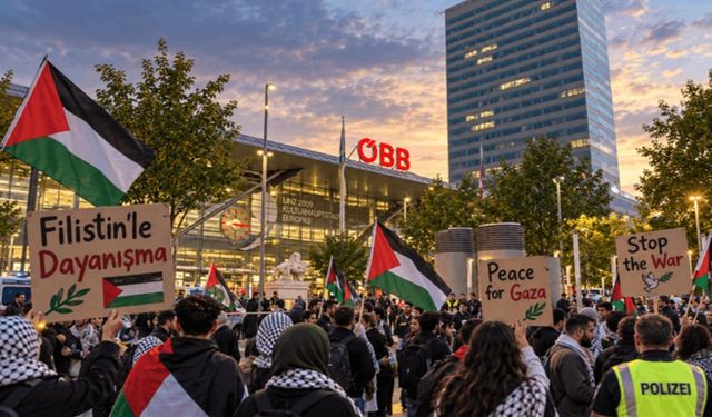Linz'de UEFA maçı öncesi siyonist rejim protestosu 