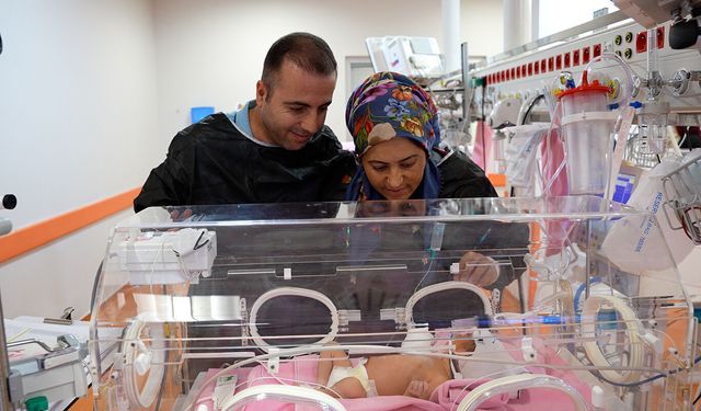 MEAH'ın Tüp Bebek Ünitesi'nin ilk bebekleri dünyaya geldi
