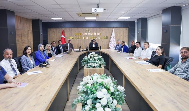 Mersin'de öğretmenlerin mesleki gelişimi değerlendirildi