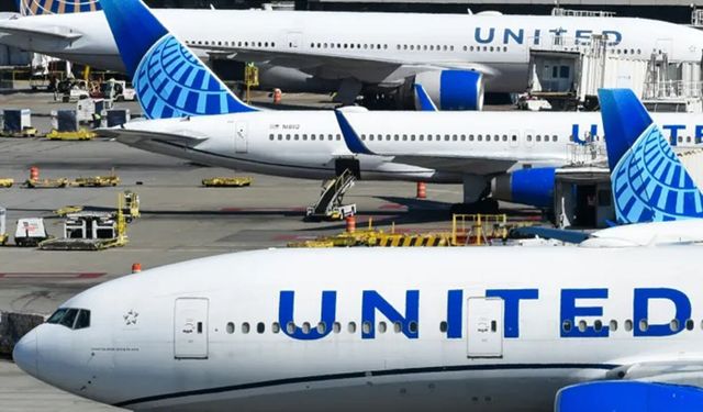 United Airlines'ın yolcu uçaklarıyla siyonist rejime binlerce askeri sevkiyat