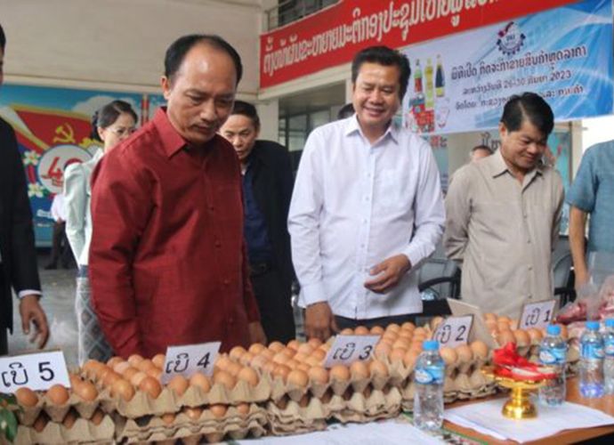 Laos'ta hükümet temel gıda fiyatlarını düşürdü