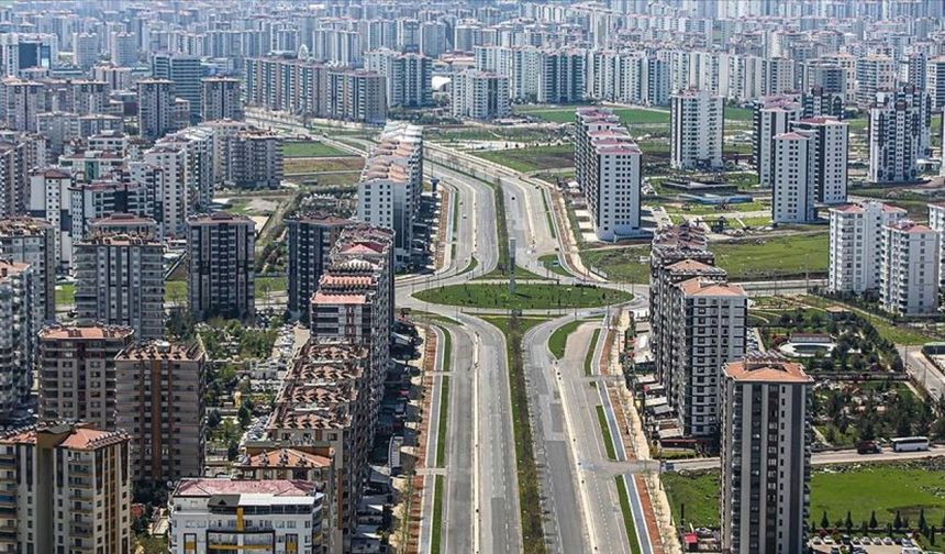 Diyarbakır Kulp’ta 42 mahallede yollar yenilendi