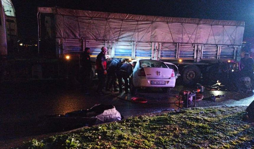 Şanlıurfa-Viranşehir yolunda feci kaza, ölü ve yaralılar var