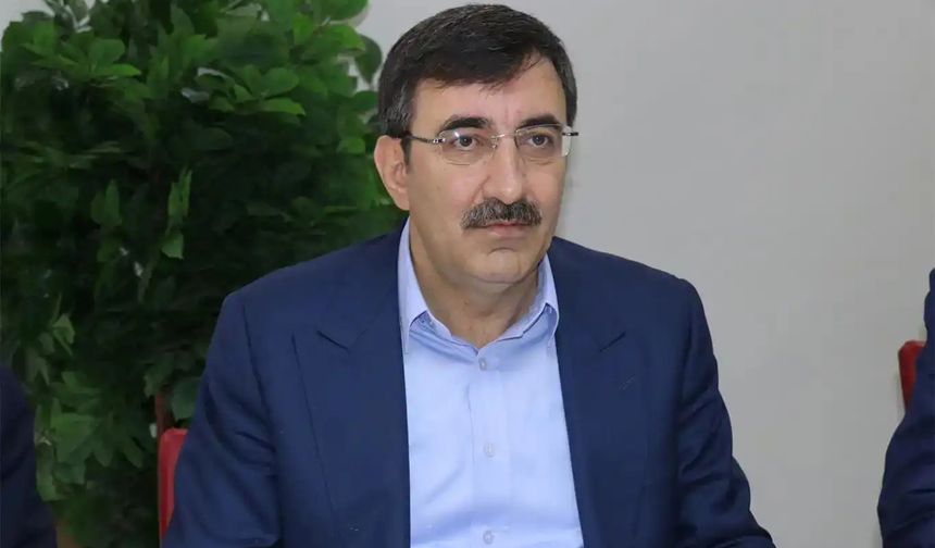 Cumhurbaşkanı Yardımcısı Yılmaz’dan sahte diploma soruşturmalarına ilişkin açıklama