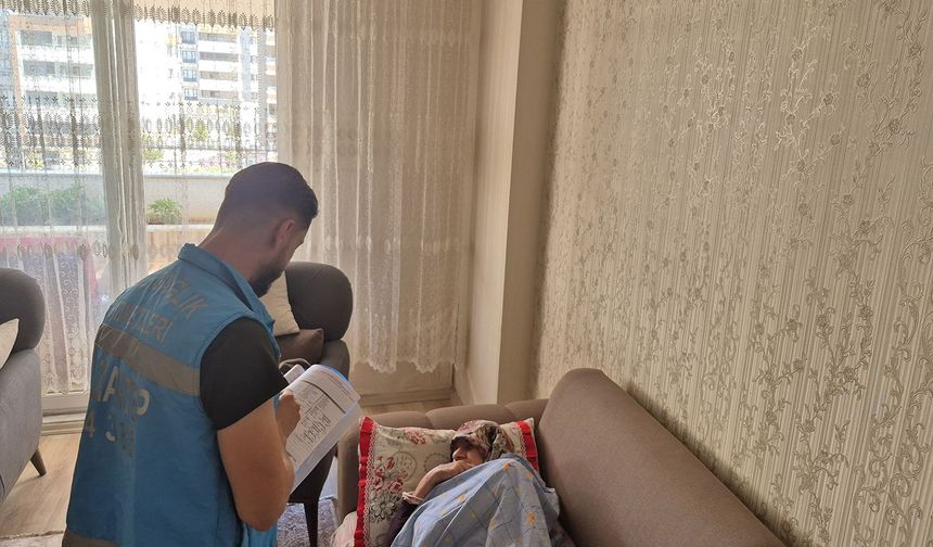 Gaziantep Şehir Hastanesi evde sağlık hizmetlerini sürdürüyor
